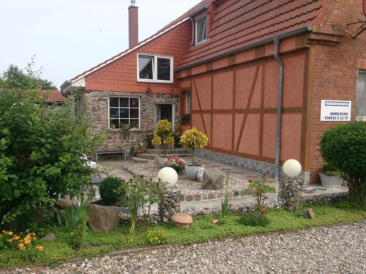 Landhausidyll Ferienwohnung Grundshagen Extérieur photo